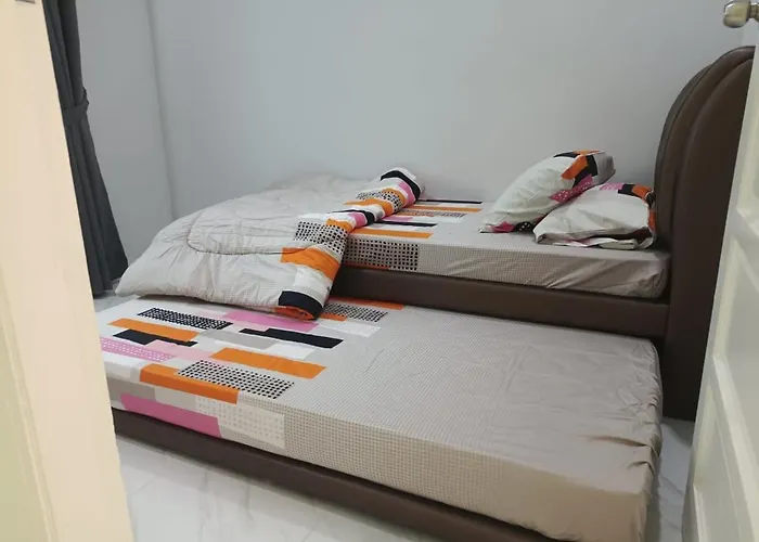 Z&Z Gong Badak Homestay